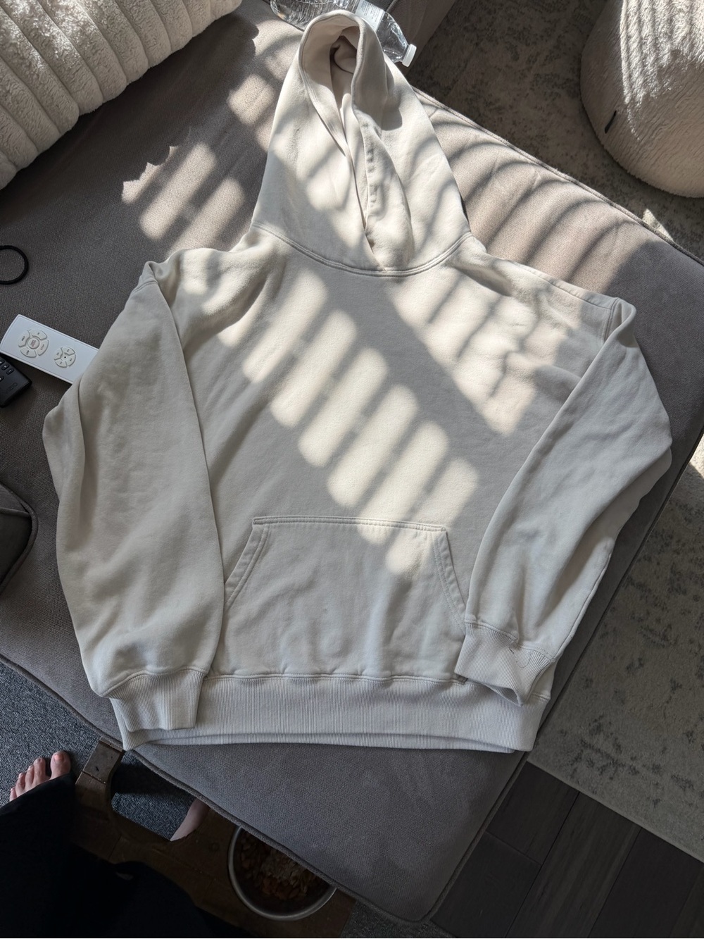 CREAM / OFF-WHITE OVERSIZED PULLOVER HOODIE